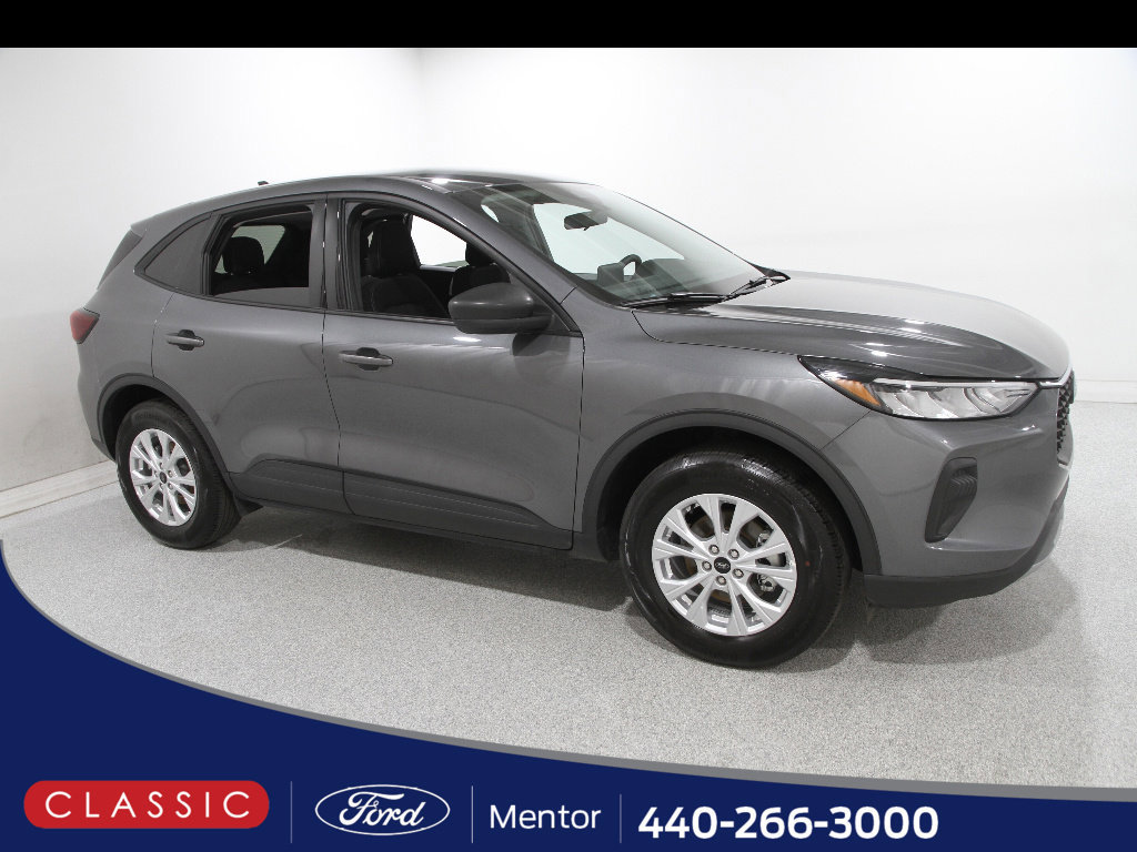 Certified 2025 Ford Escape Active image 3