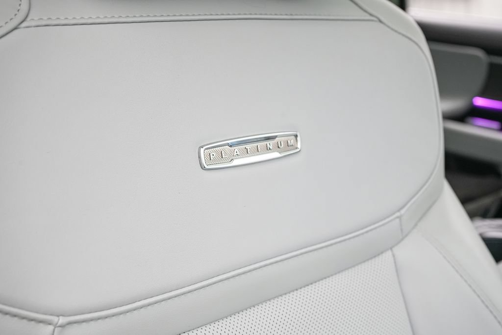 Certified 2025 Ford Expedition Platinum AWD/4WD image 31
