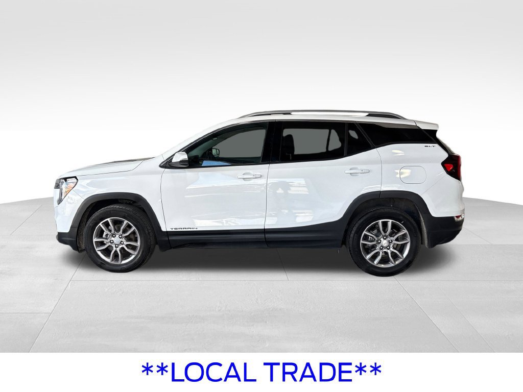 Used 2024 GMC Terrain SLT AWD/4WD image 2