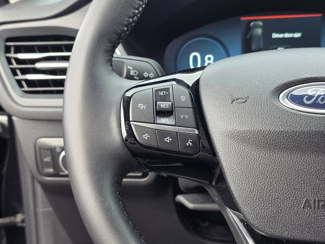 Certified 2025 Ford Escape Platinum AWD/4WD image 25