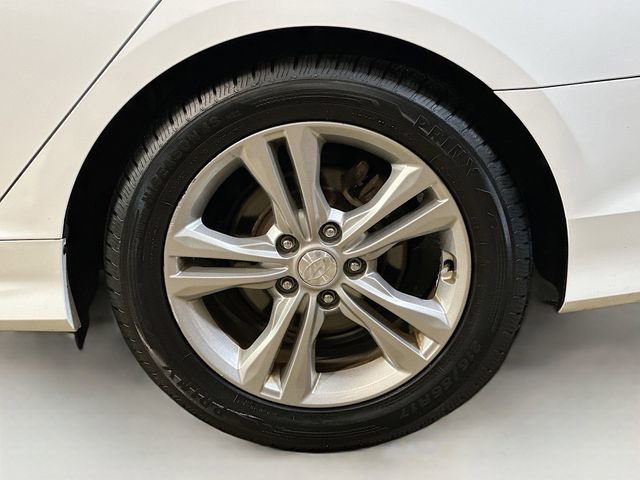 Used 2018 Hyundai Sonata SEL w/ Tech Package 02 image 7