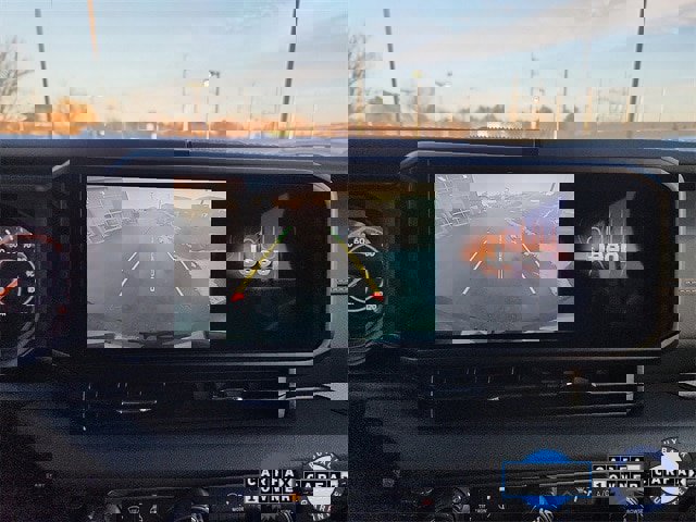 Used 2025 Jeep Wrangler Unlimited Sahara w/ Safety Group image 20