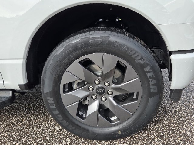 Certified 2024 Ford F150 Lightning XLT AWD/4WD image 12