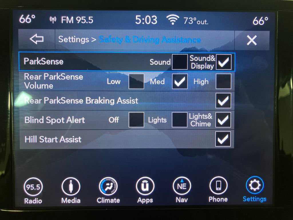 Used 2019 Chrysler Pacifica Touring Plus w/ Tire & Wheel Group image 26