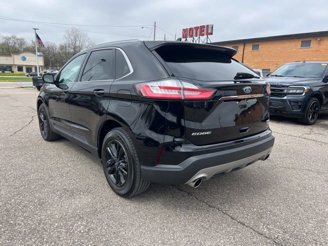 Certified 2019 Ford Edge SEL image 6