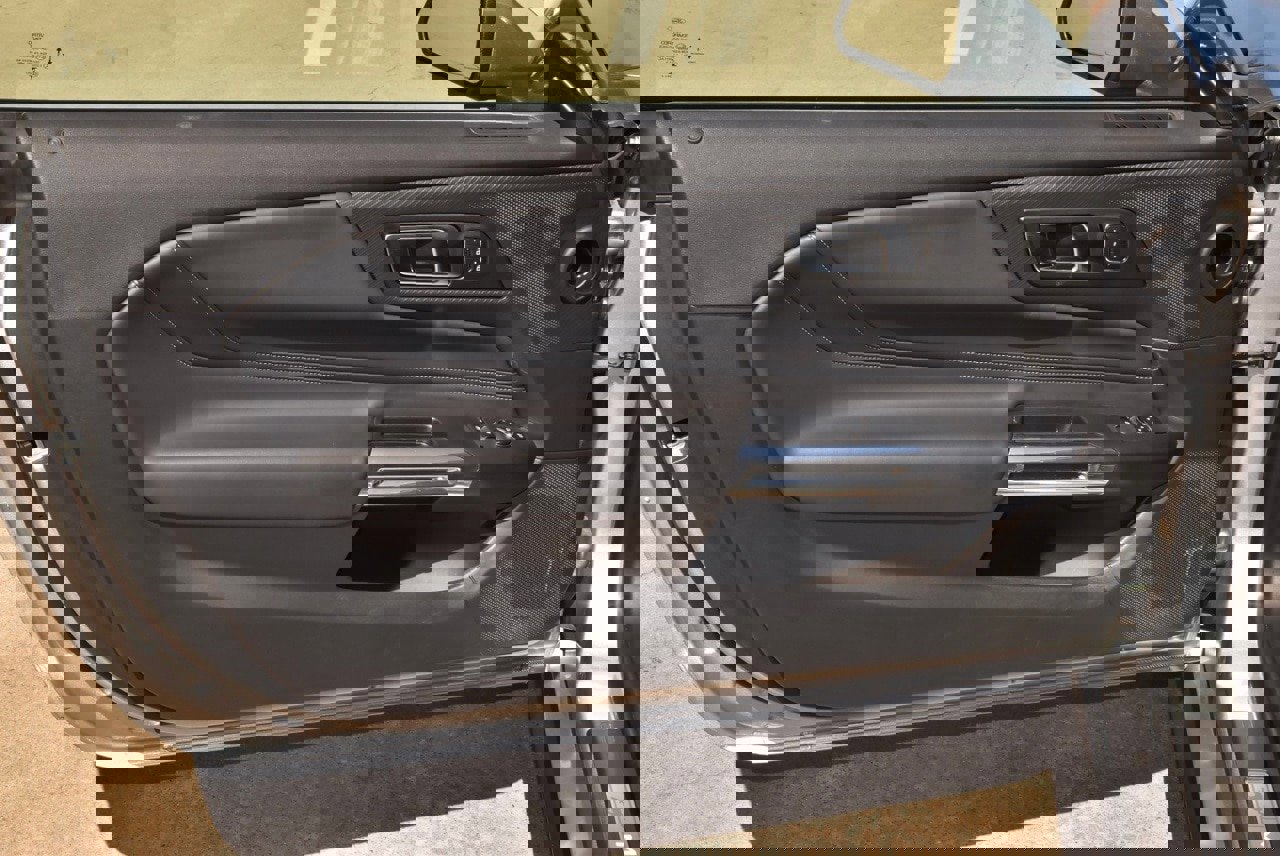 Certified 2025 Ford Mustang GT Premium image 32