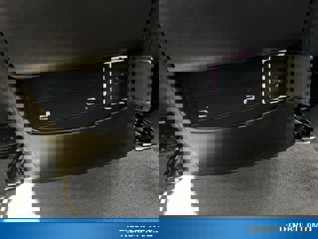 Used 2021 Cadillac Escalade ESV Luxury image 23