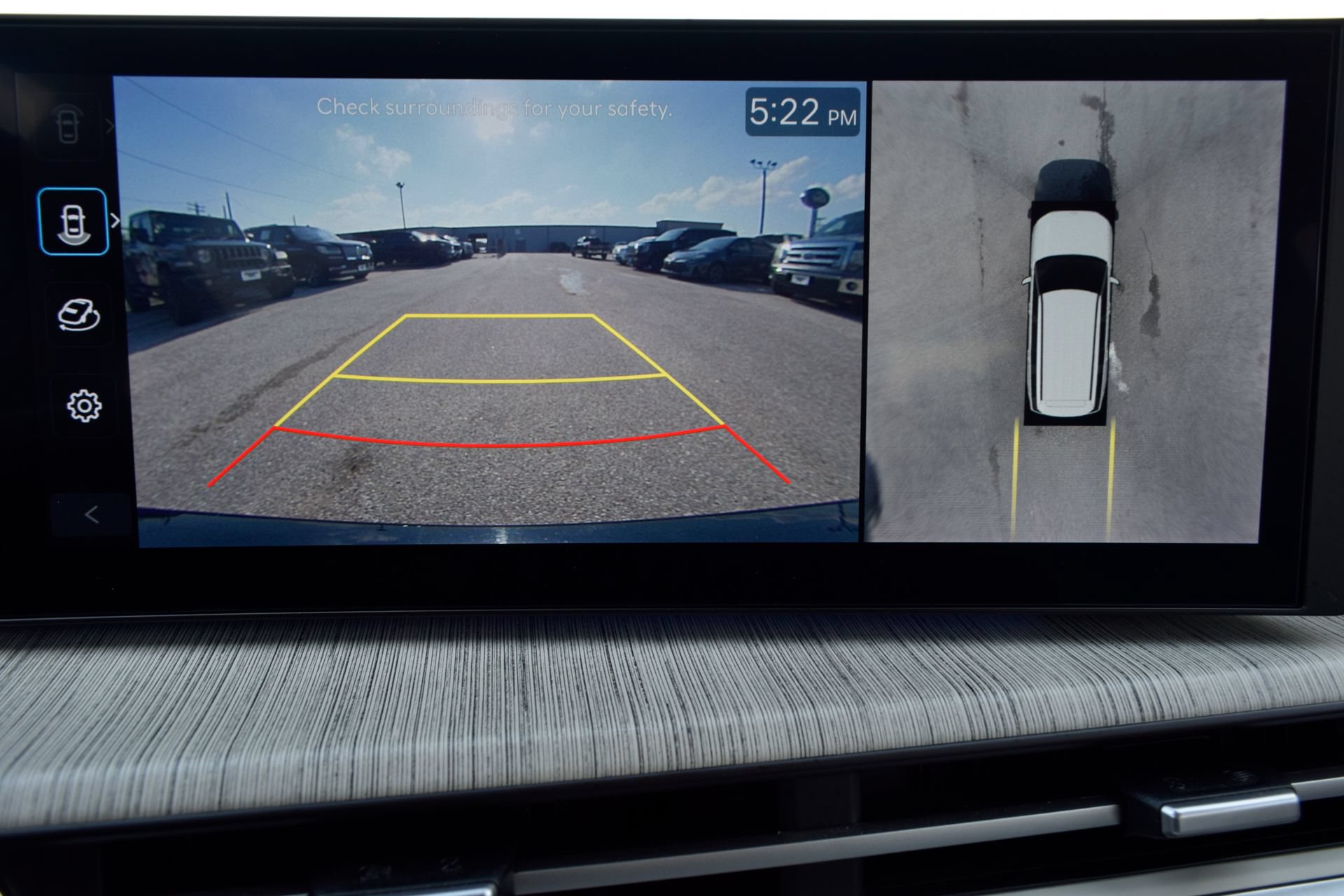 Used 2024 Hyundai Santa Fe Calligraphy FWD image 11