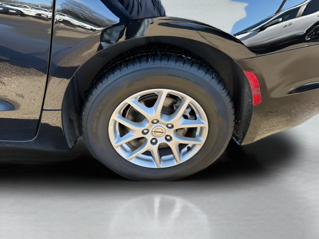 Used 2024 Chrysler Pacifica Touring-L FWD image 23