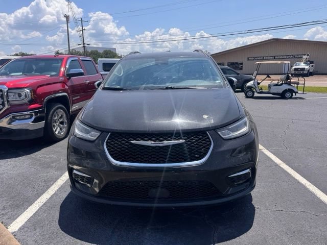 Used 2023 Chrysler Pacifica Limited