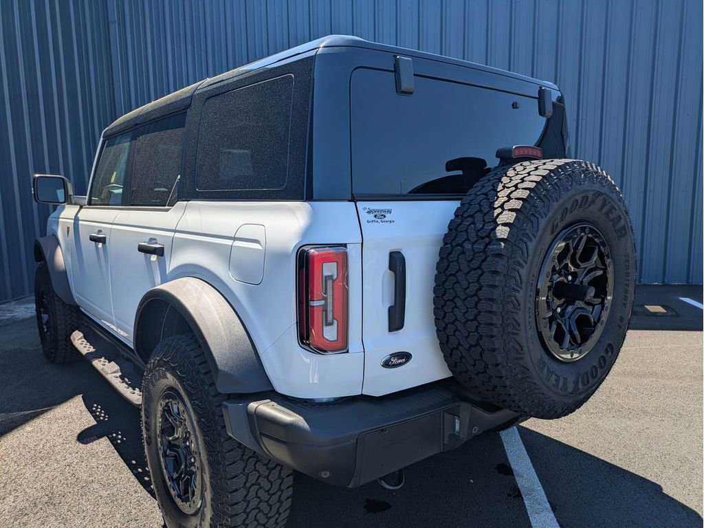 Certified 2025 Ford Bronco Badlands AWD/4WD image 9