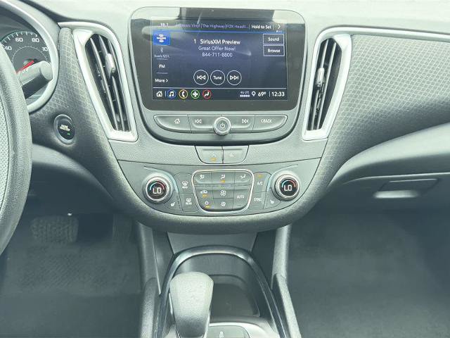 Used 2023 Chevrolet Malibu LT FWD image 27