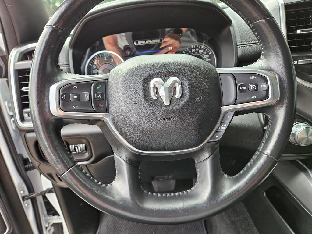 Used 2023 RAM 1500 Laramie AWD/4WD image 27