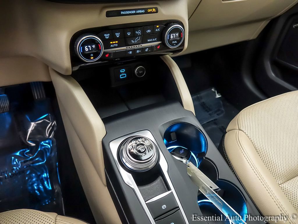 Certified 2021 Ford Escape Titanium w/ Class II Trailer Tow Package image 20