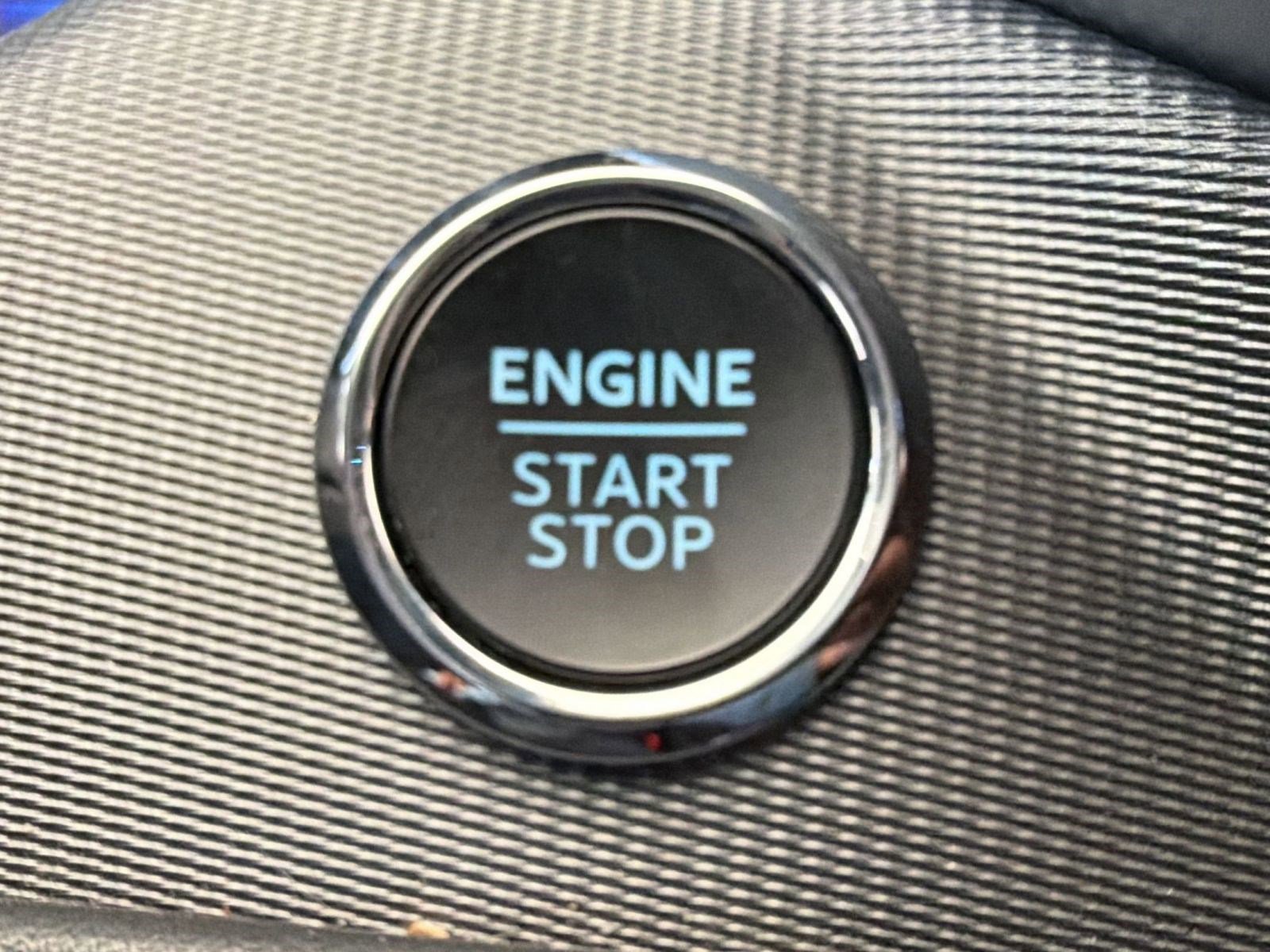 Certified 2025 Ford Explorer ST-Line w/ ST-Line Street Pack image 22