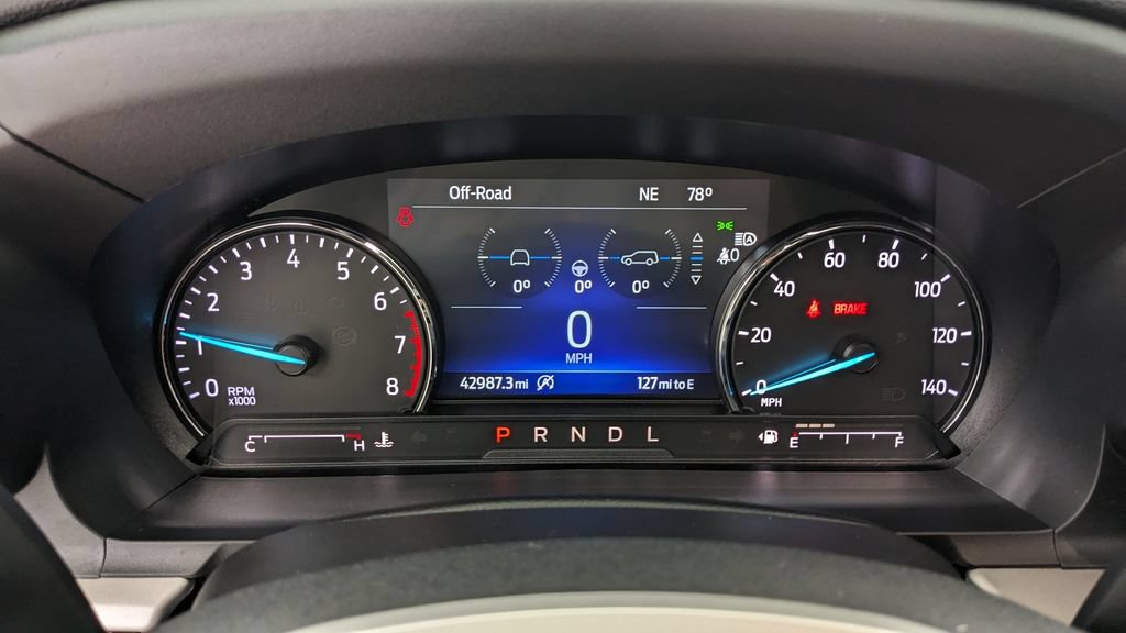 Certified 2023 Ford Explorer XLT w/ Equipment Group 202A AWD/4WD image 24