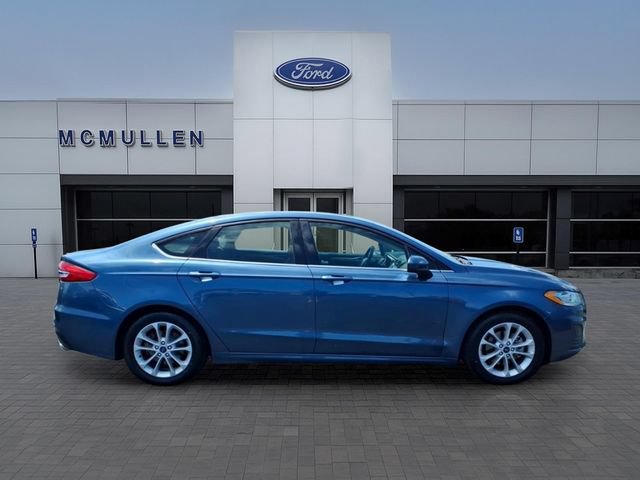 Certified 2019 Ford Fusion SE FWD image 4