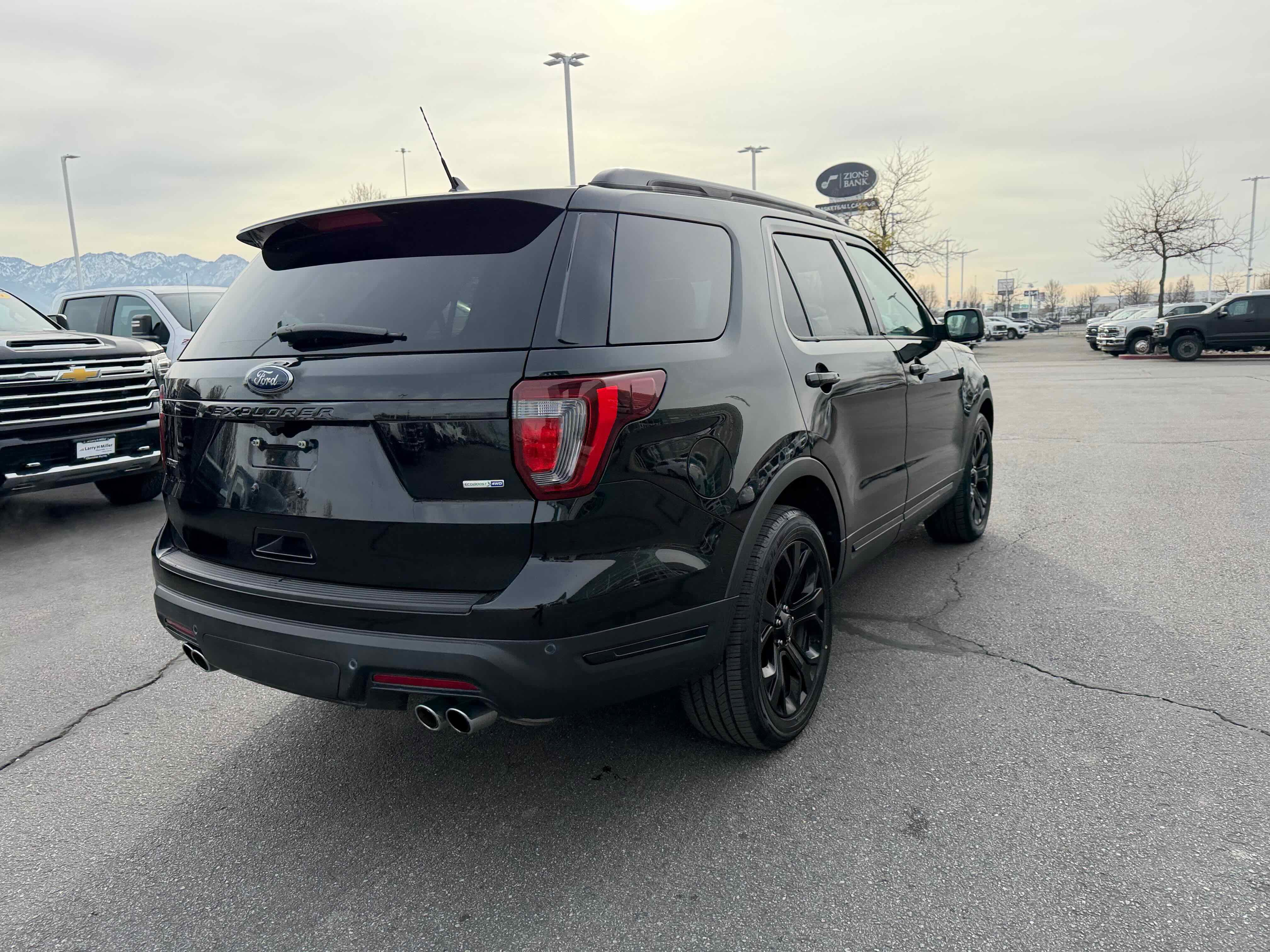 Certified 2019 Ford Explorer Sport w/ Equipment Group 401A image 7