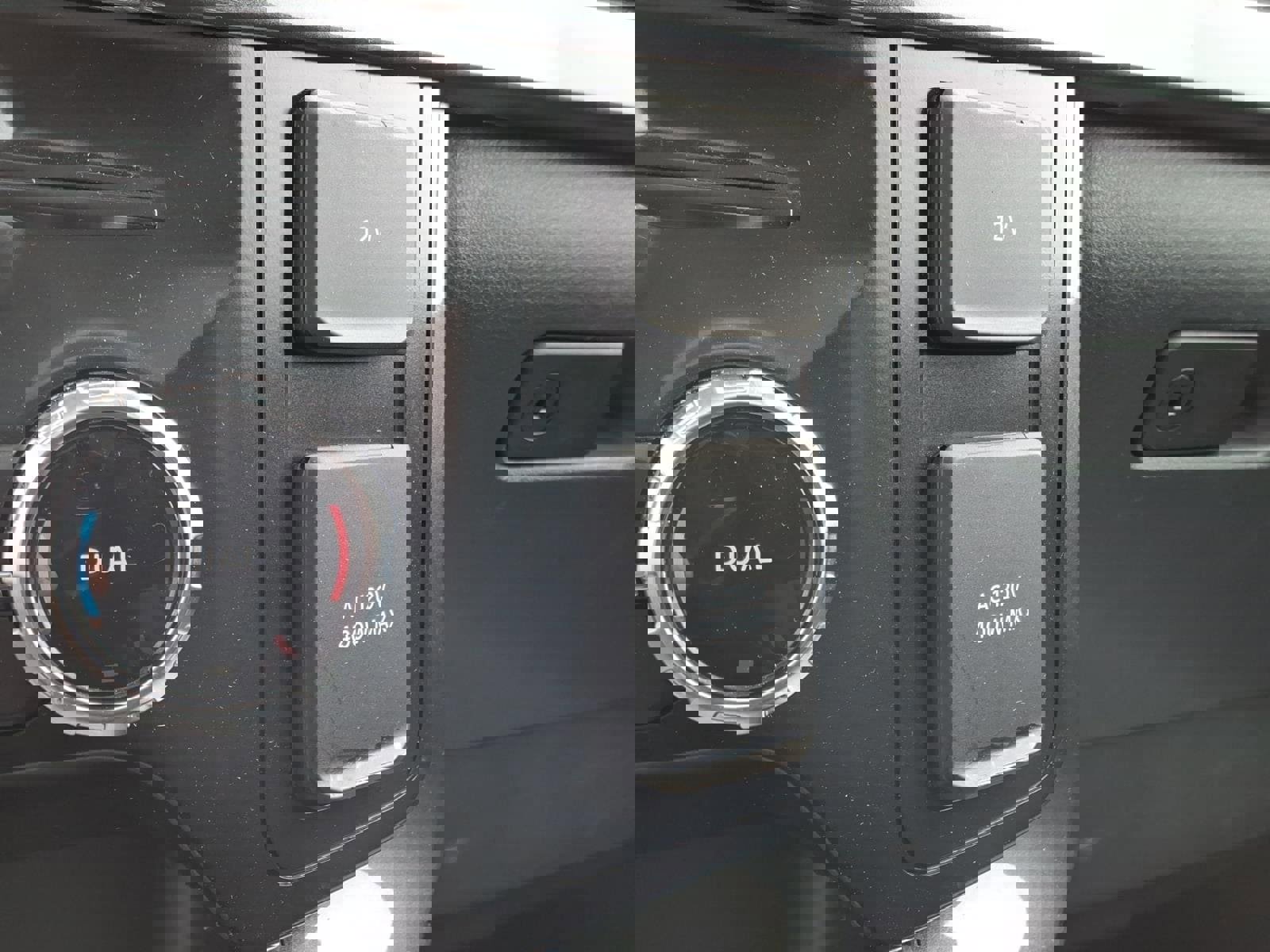 Certified 2022 Ford F150 XLT w/ Equipment Group 302A High image 21