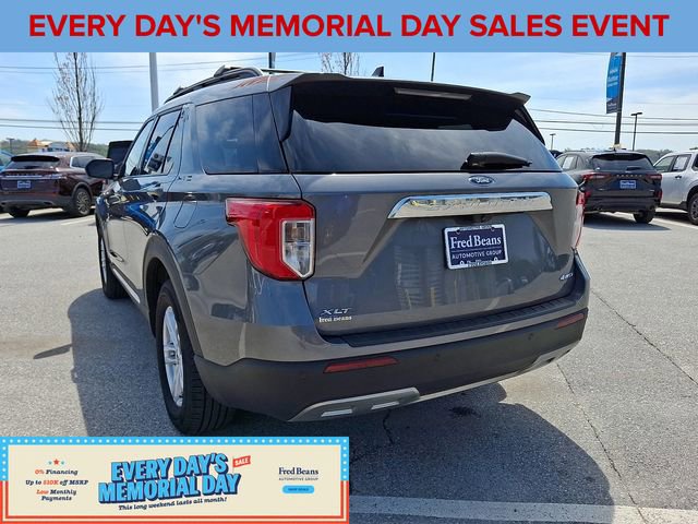 Certified 2022 Ford Explorer XLT w/ Equipment Group 202A AWD/4WD image 8
