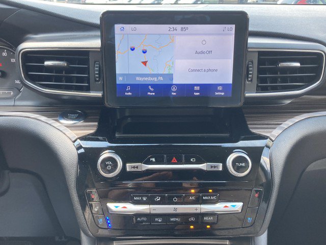 Certified 2022 Ford Explorer Limited w/ Equipment Group 301A AWD/4WD image 15
