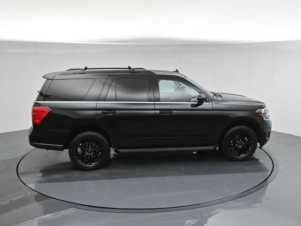 Certified 2022 Ford Expedition XLT image 9