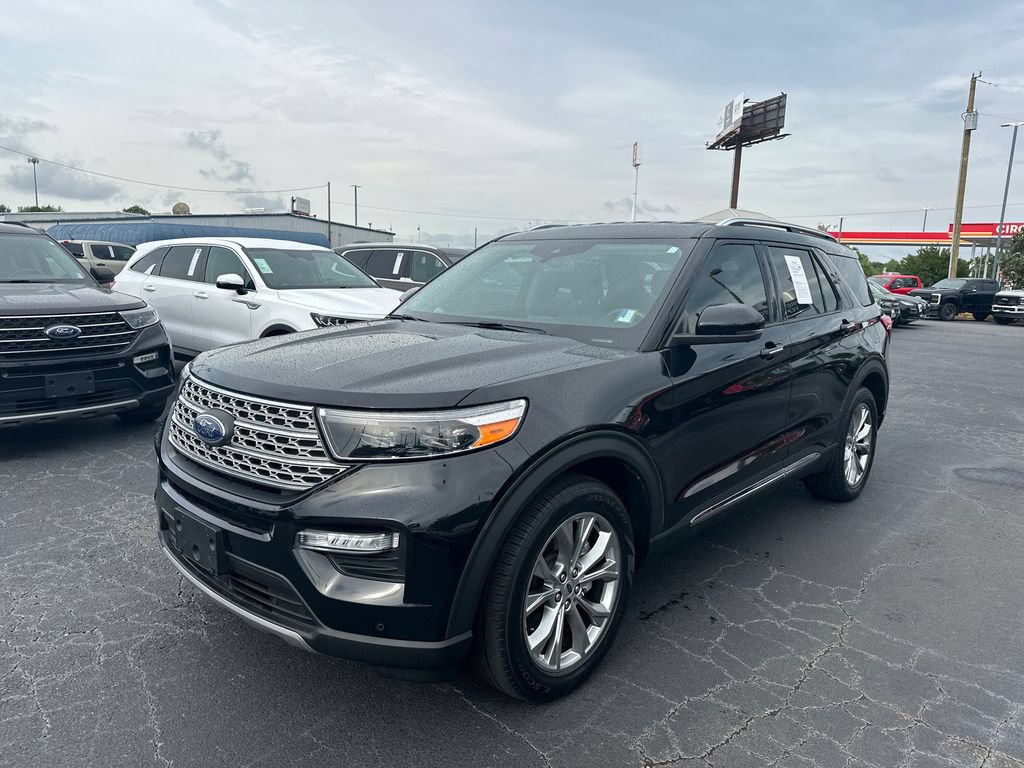 Certified 2021 Ford Explorer Limited w/ Equipment Group 301A RWD image 3