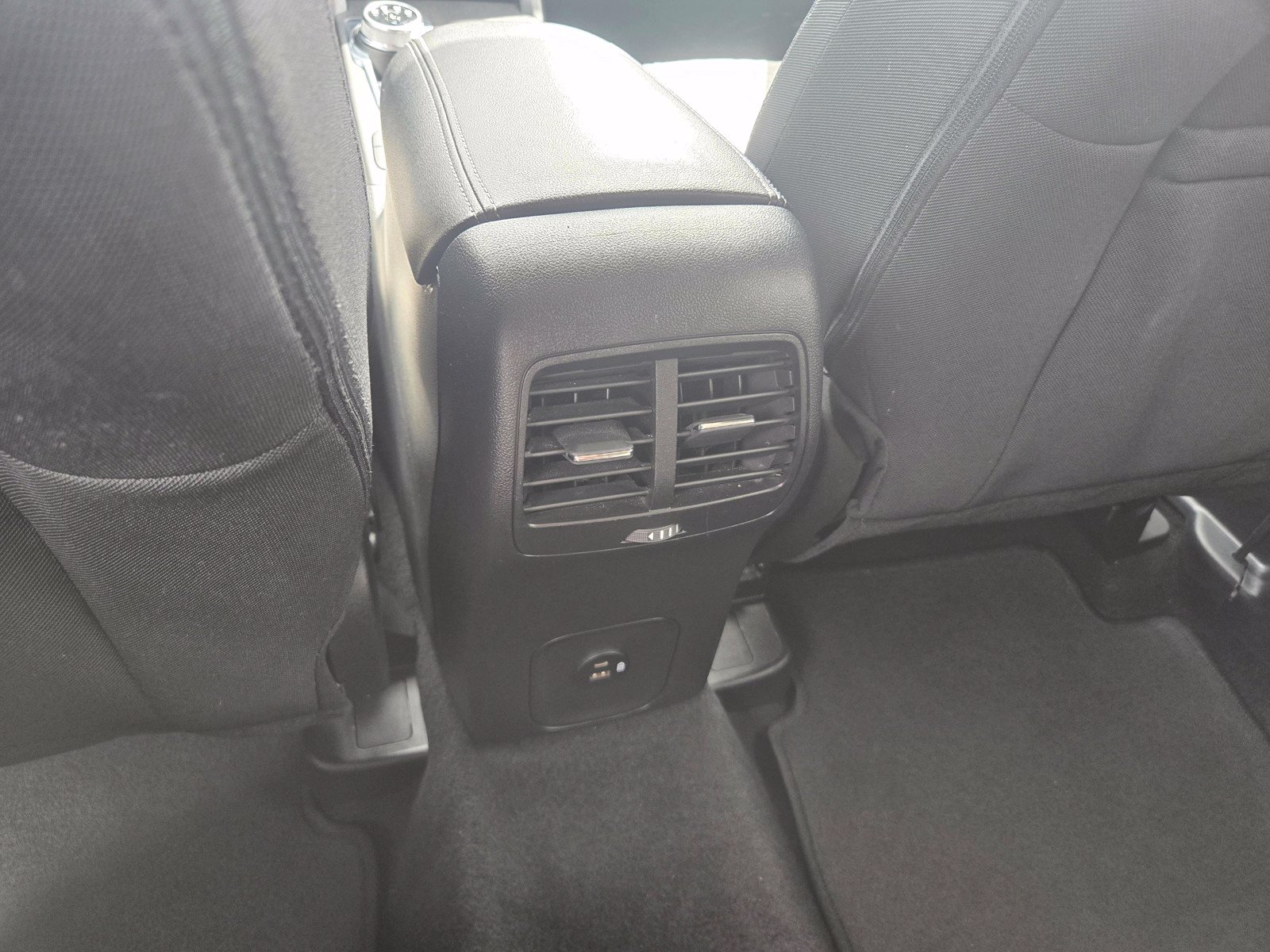 Certified 2022 Ford Escape SE w/ Convenience Package FWD image 7