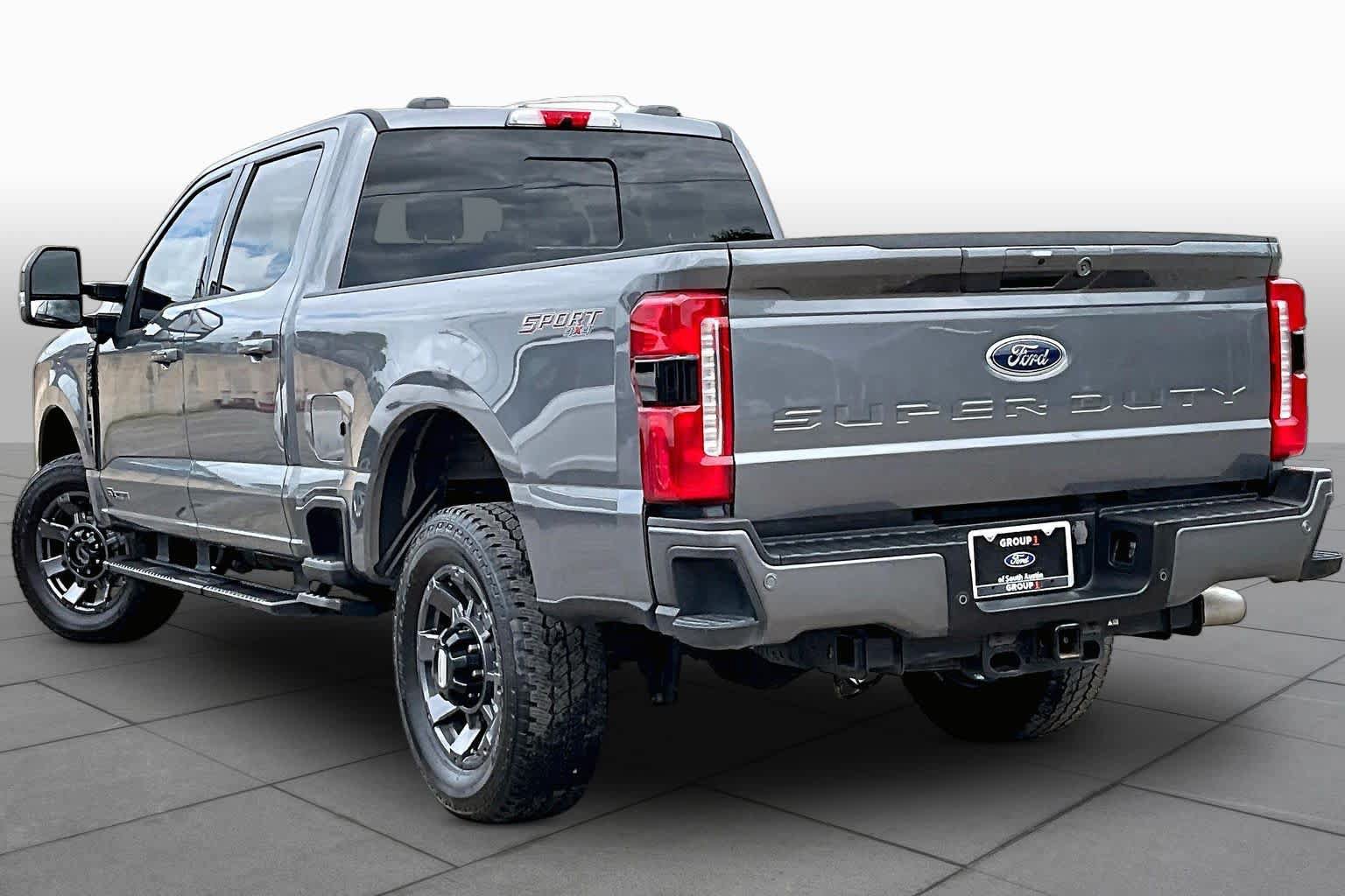 Certified 2024 Ford F250 Lariat w/ Lariat Ultimate Package AWD/4WD image 6