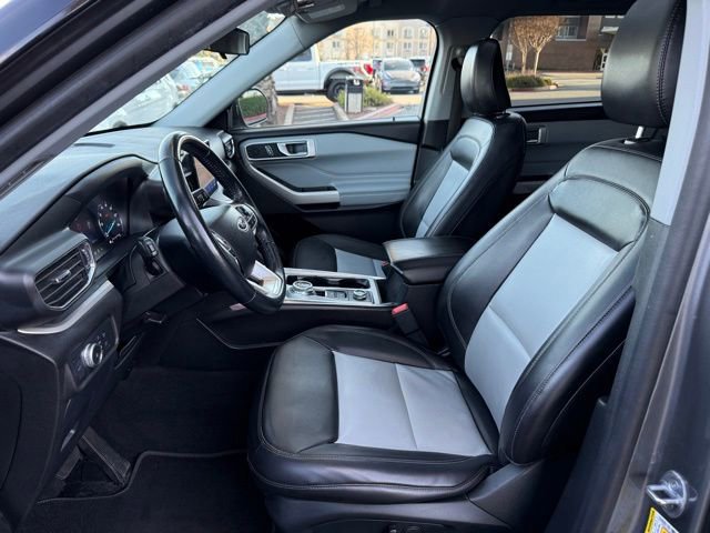 Certified 2022 Ford Explorer XLT w/ Equipment Group 202A image 20