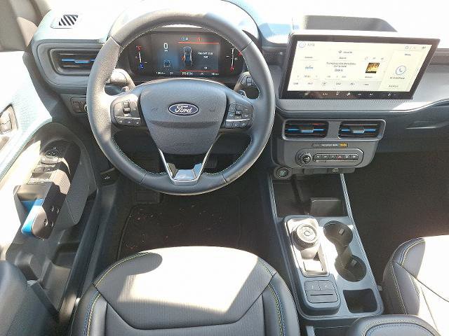 Certified 2025 Ford Maverick Lobo image 12