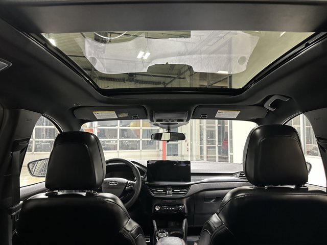 Certified 2024 Ford Escape ST-Line w/ Tech Pack #1 AWD/4WD image 21