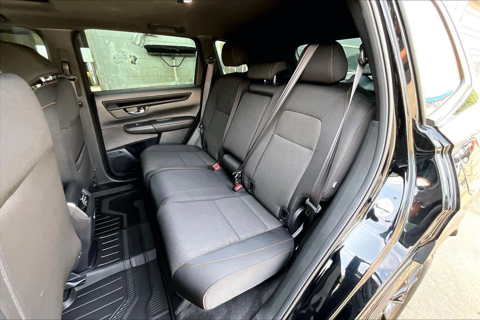 Used 2025 Honda CR-V Sport image 21