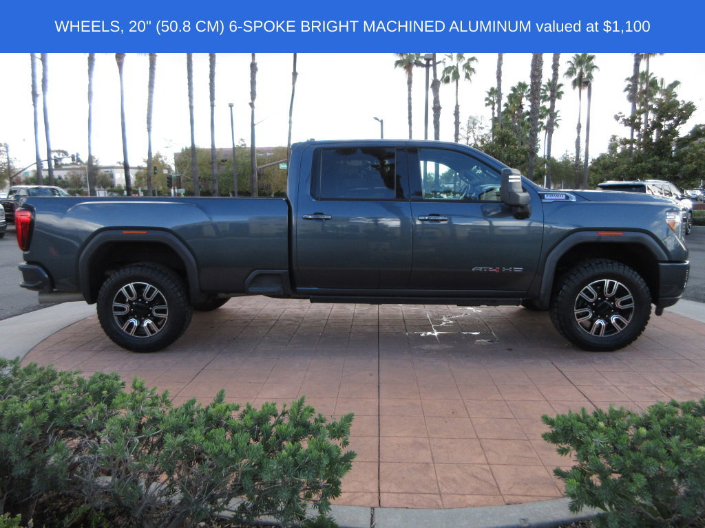Used 2020 GMC Sierra 2500 AT4 w/ Technology Package AWD/4WD image 5