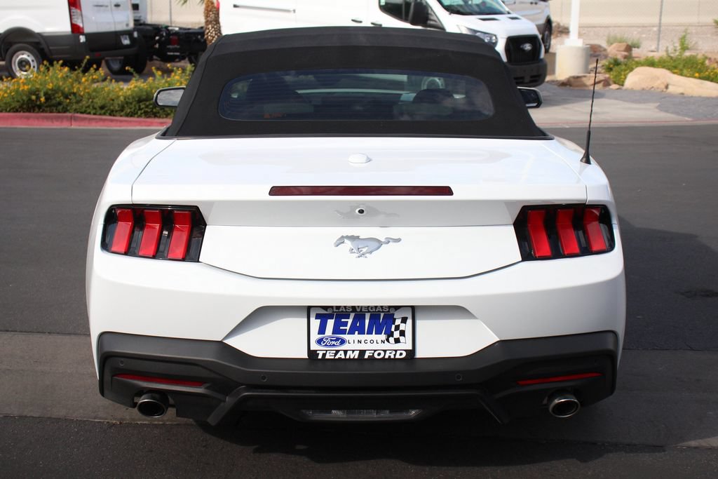 Certified 2025 Ford Mustang Convertible RWD image 6