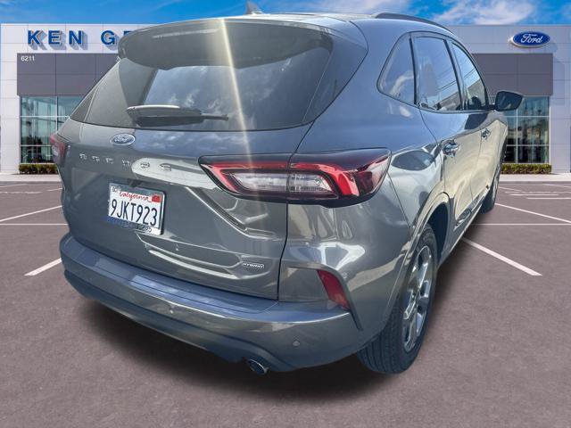 Certified 2023 Ford Escape ST-Line w/ Equipment Group 301A FWD image 6