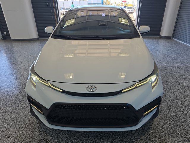 Used 2021 Toyota Corolla SE image 2