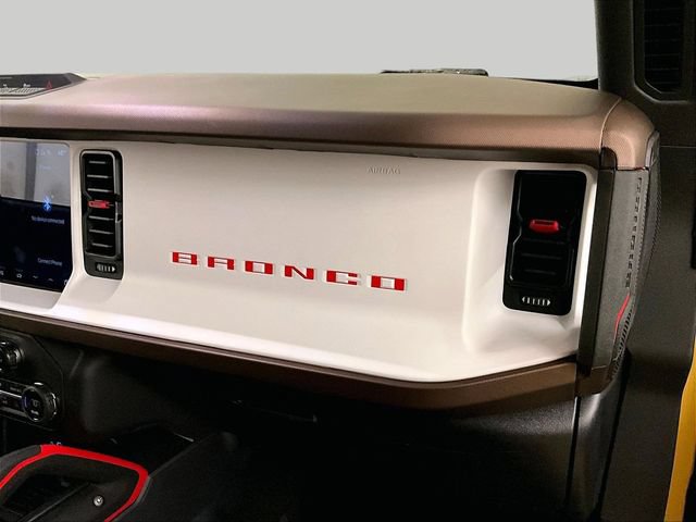 Certified 2024 Ford Bronco Heritage Edition AWD/4WD image 15