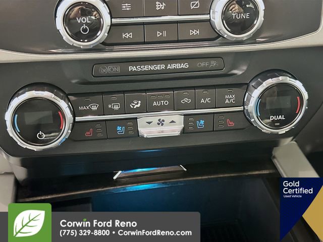 Certified 2022 Ford F450 Lariat w/ Lariat Value Package image 20