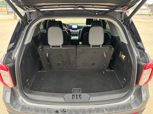 Certified 2023 Ford Explorer XLT w/ Equipment Group 202A AWD/4WD image 13