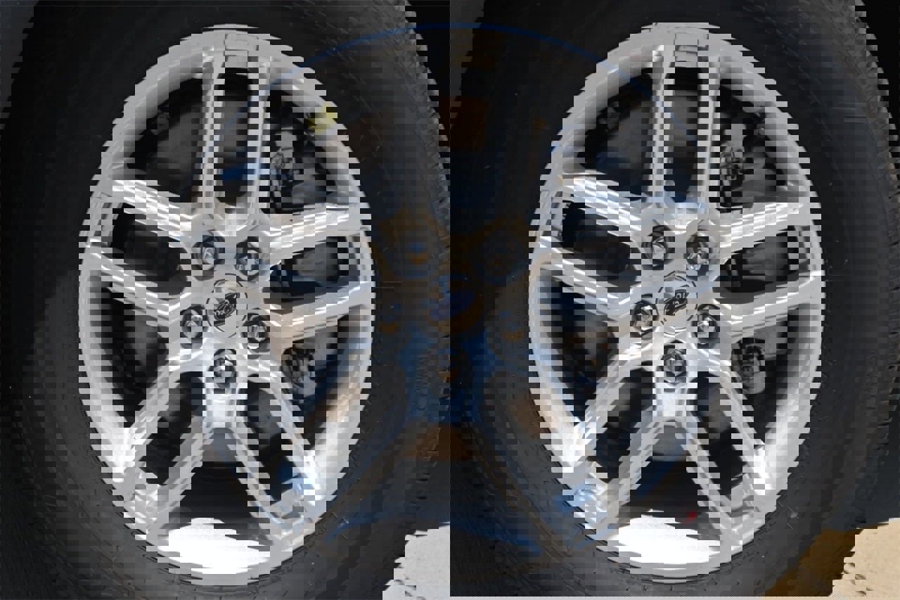 Certified 2025 Ford Explorer Active w/ Active Comfort Package image 32