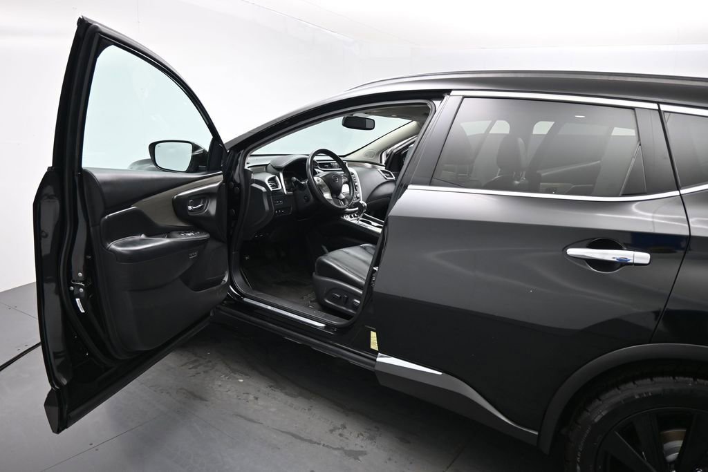 Used 2017 Nissan Murano Platinum w/ Platinum Technology Package FWD image 8