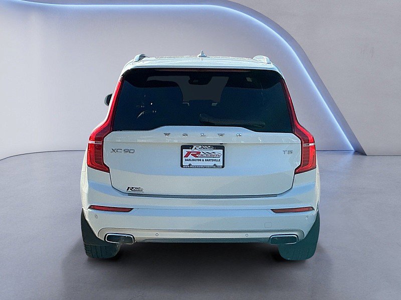 Used 2021 Volvo XC90 T5 Momentum w/ Advanced Package image 3