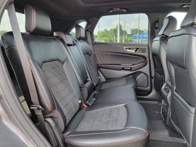 Certified 2024 Ford Edge ST-Line AWD/4WD image 24
