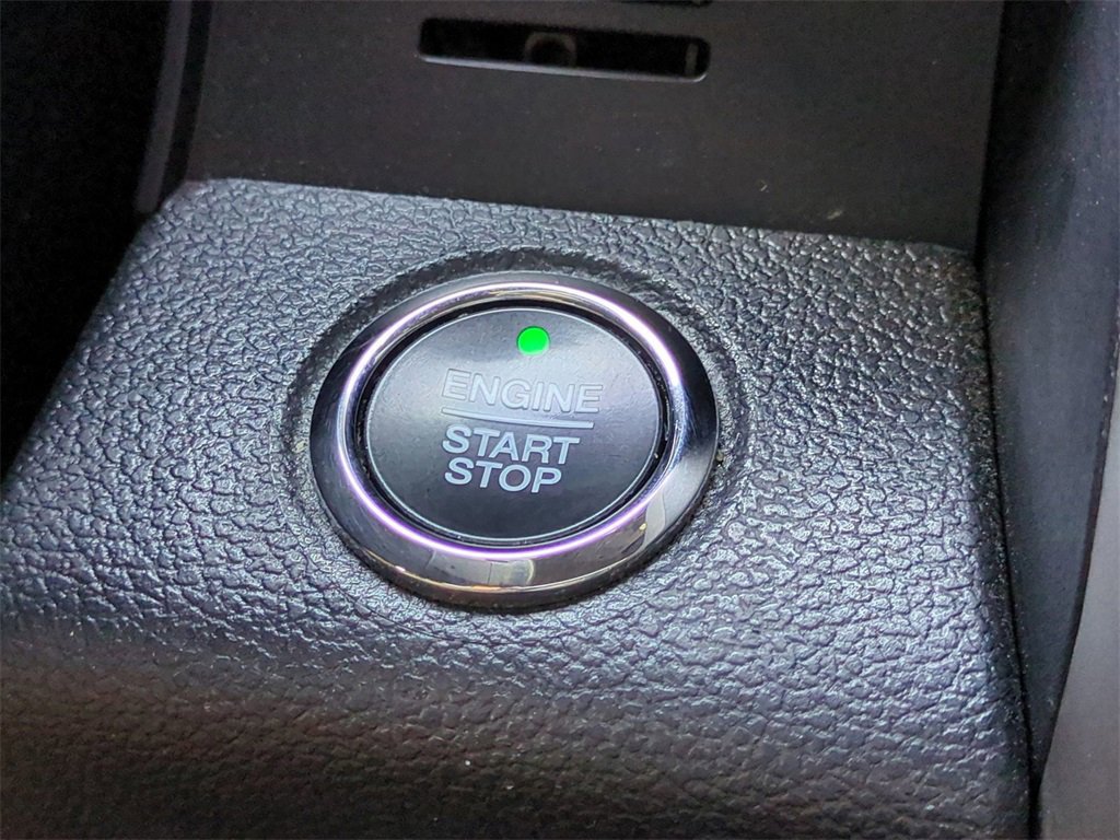 Certified 2020 Ford F150 Lariat w/ Equipment Group 502A Luxury image 29