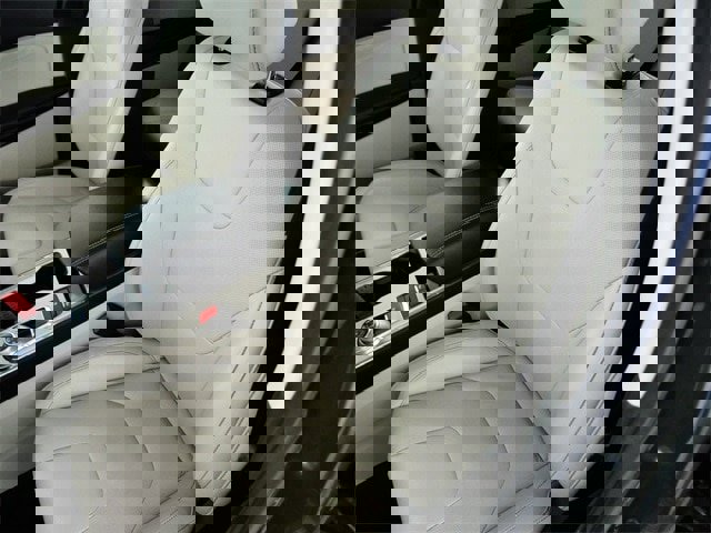 Certified 2022 Ford Edge Titanium w/ Equipment Group 301A image 16