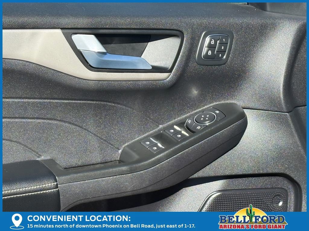 Certified 2022 Ford Escape SEL w/ Technology Package image 17