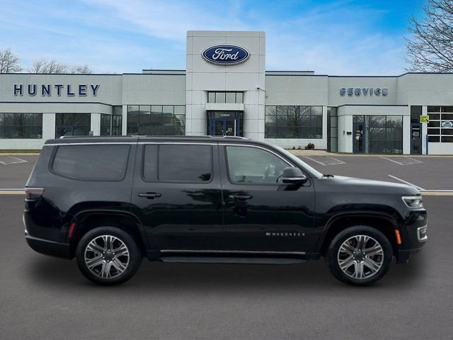 Used 2024 Jeep Wagoneer Series II AWD/4WD image 3