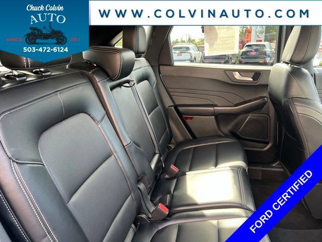 Certified 2025 Ford Escape Platinum AWD/4WD image 27