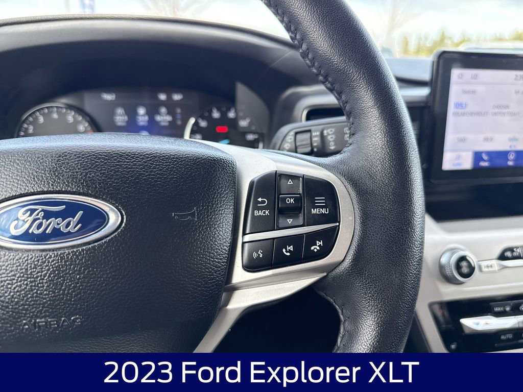 Certified 2023 Ford Explorer XLT w/ Equipment Group 202A AWD/4WD image 23